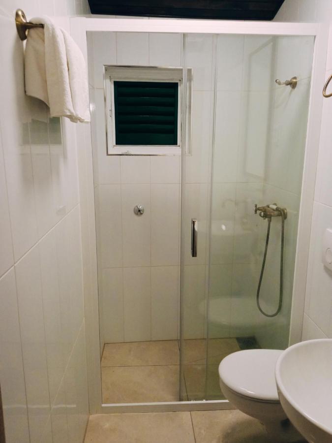Holiday Home - Pavenka Donje Selo na Šolti Kültér fotó