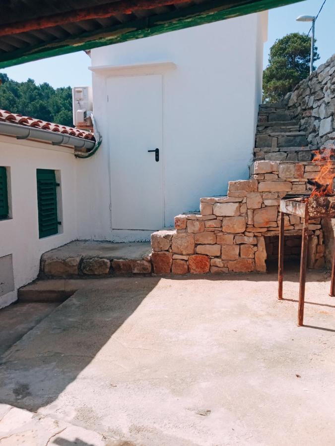 Holiday Home - Pavenka Donje Selo na Šolti Kültér fotó