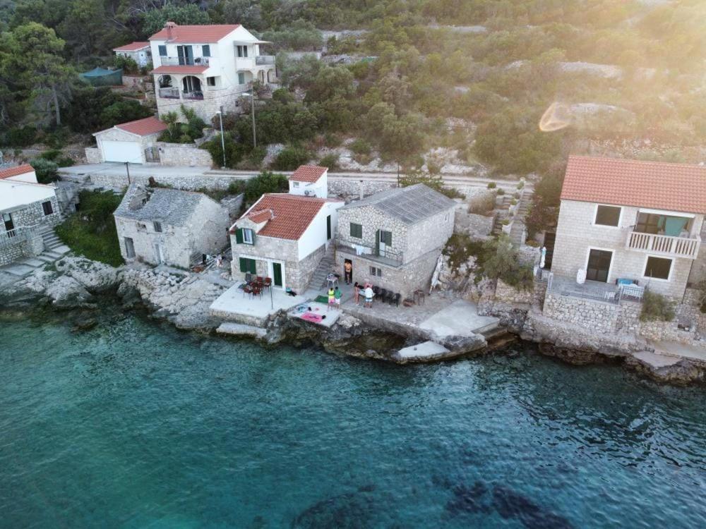 Holiday Home - Pavenka Donje Selo na Šolti Kültér fotó